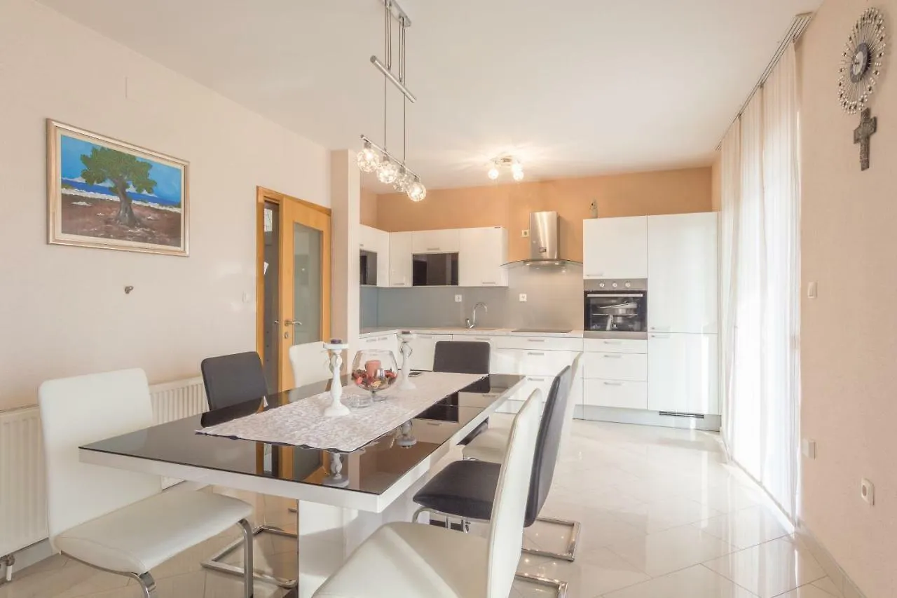 Villa Balen Zadarvillas Lisicici Κροατία